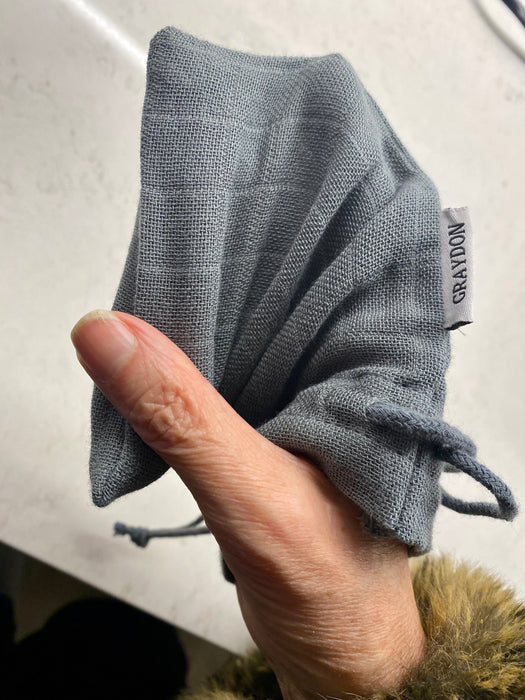 the multipurpose muslin mitt